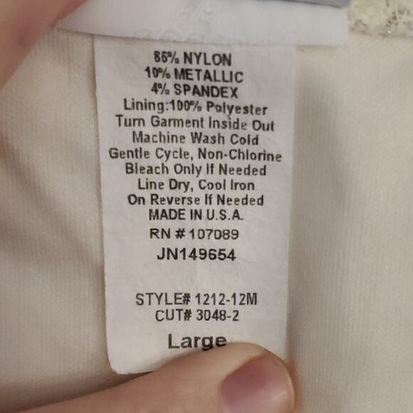 Bundle of Joy Lace Overlay Top, L - Picture 7 of 7